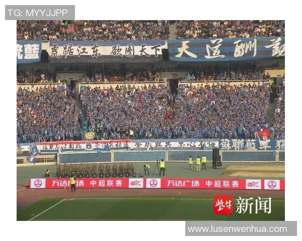 南京足球队以85分领跑全国锦标赛积分榜展现强劲实力 南京足球队以85分领跑全国锦标赛积分榜展现强劲实力